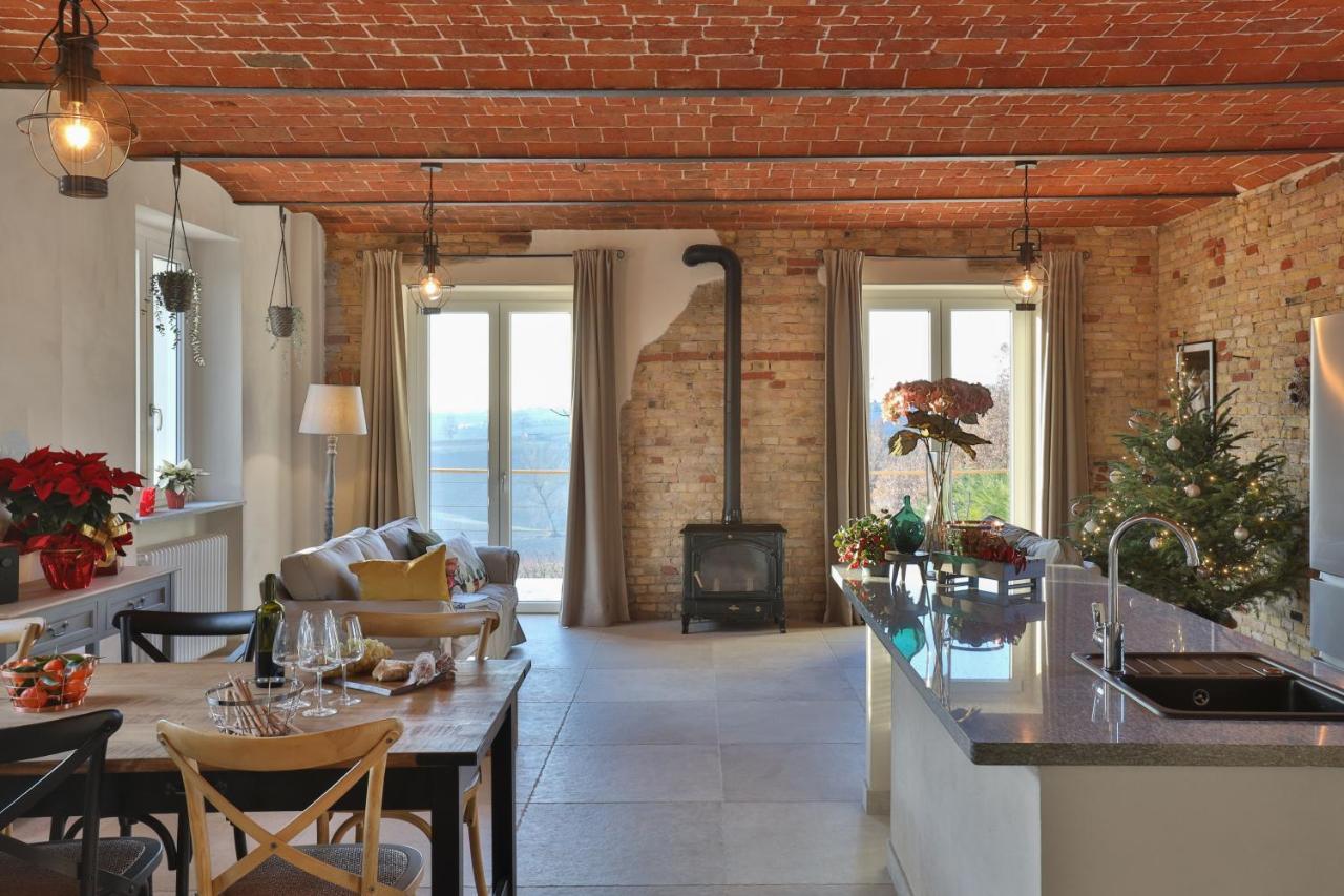 アルフィアーノ・ナッタ Nº18 A Private Country Hideaway In Monferratoヴィラ エクステリア 写真