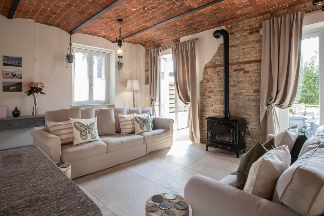 アルフィアーノ・ナッタ Nº18 A Private Country Hideaway In Monferratoヴィラ エクステリア 写真